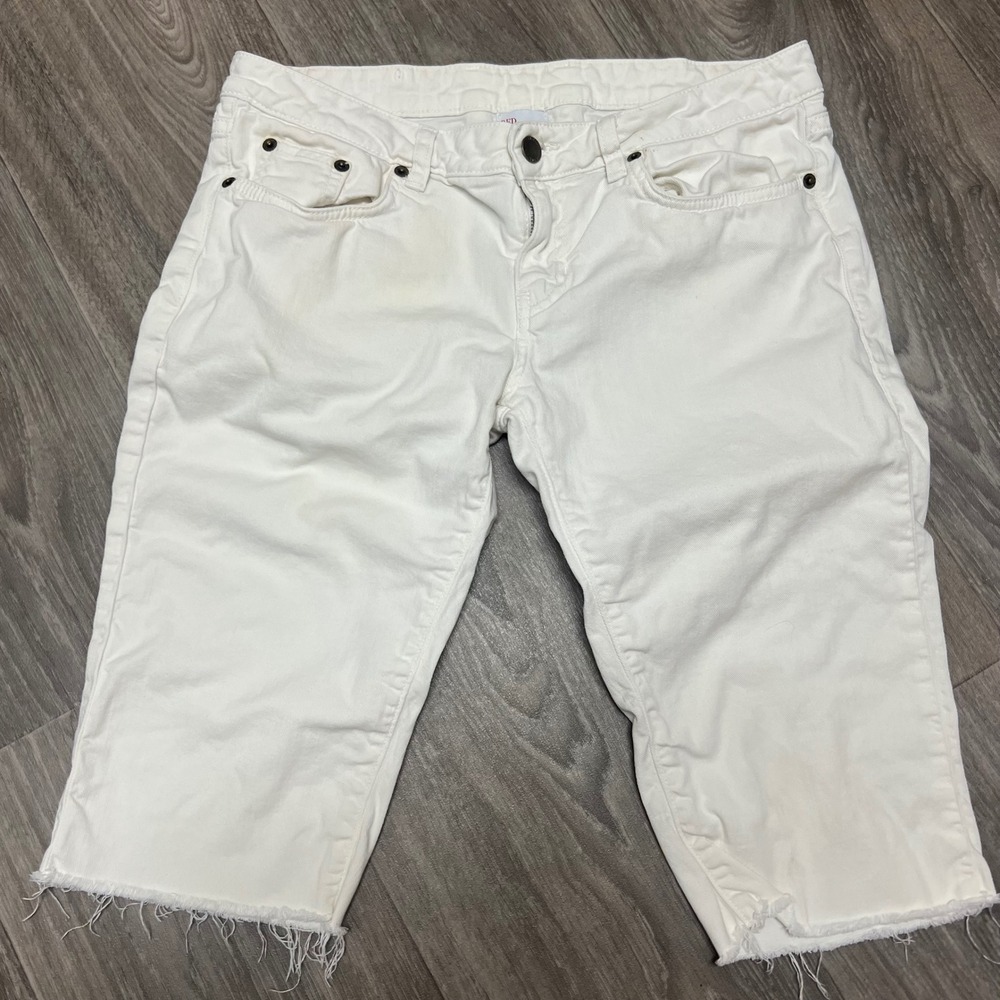 Red Valentino White Denim Capri Cropped Pants Frayed Hem Casual Everyday‎ Wear